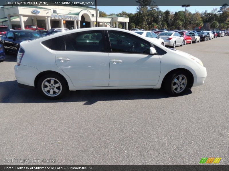 Super White / Brown/Ivory 2004 Toyota Prius Hybrid