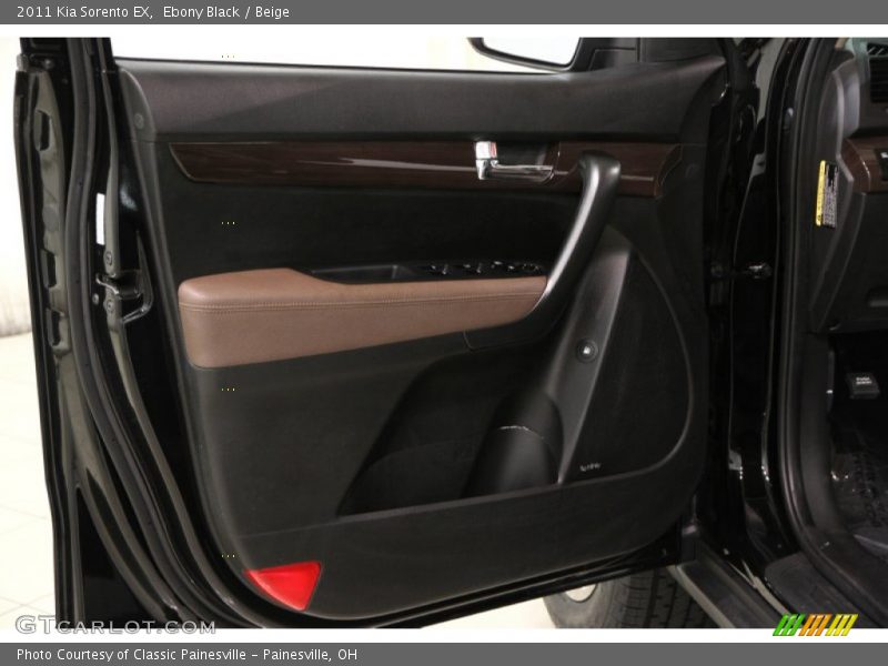 Ebony Black / Beige 2011 Kia Sorento EX