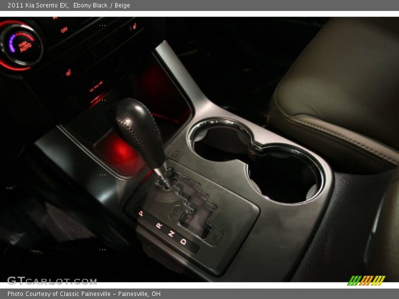 Ebony Black / Beige 2011 Kia Sorento EX