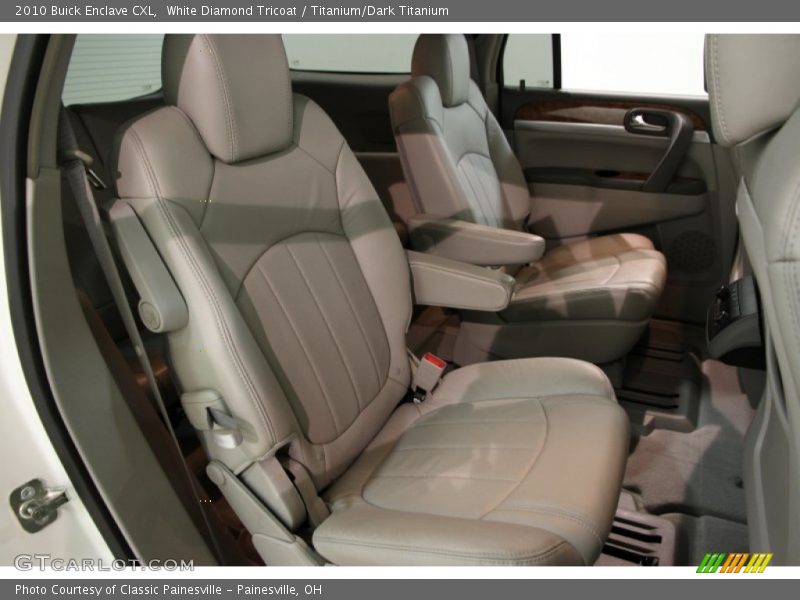 White Diamond Tricoat / Titanium/Dark Titanium 2010 Buick Enclave CXL