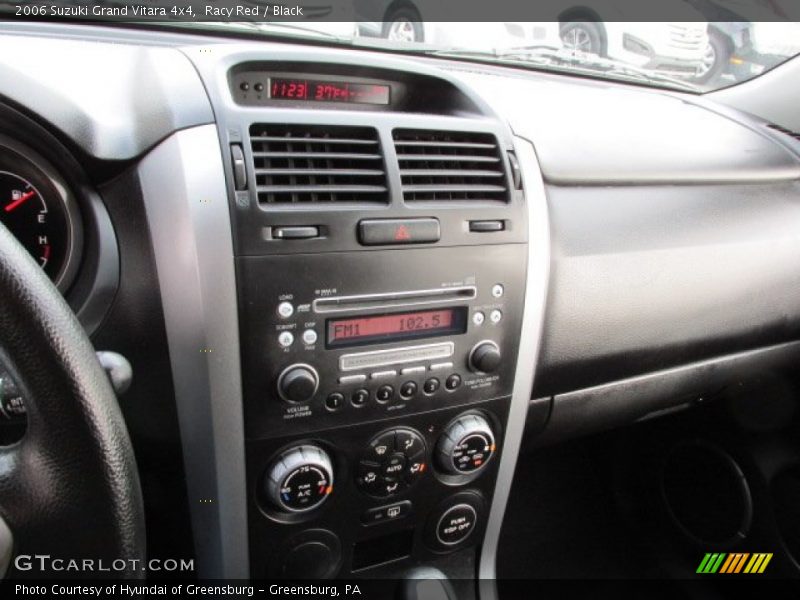 Racy Red / Black 2006 Suzuki Grand Vitara 4x4