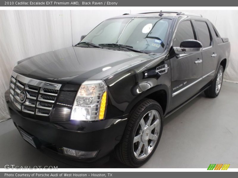 Front 3/4 View of 2010 Escalade EXT Premium AWD