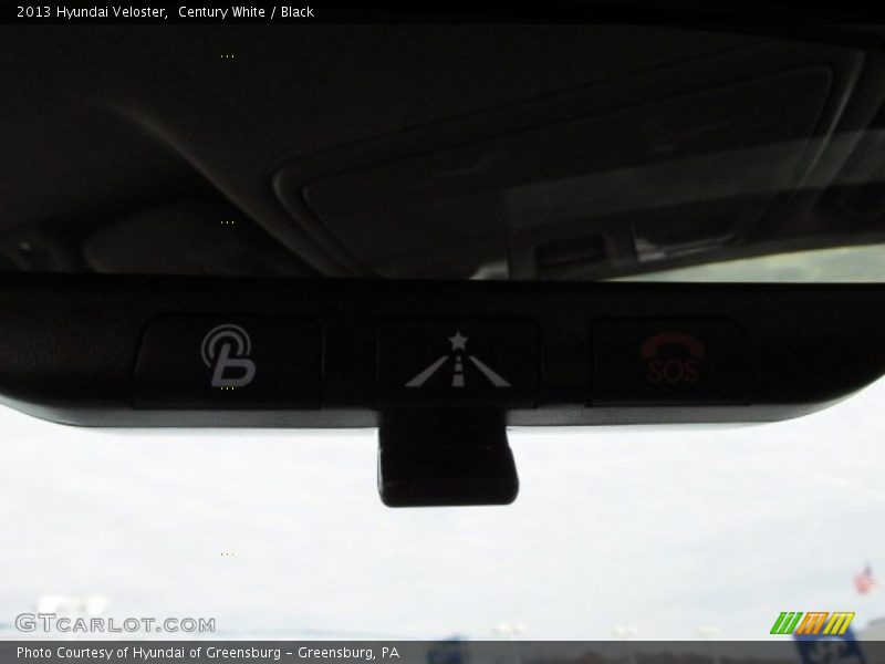 Century White / Black 2013 Hyundai Veloster