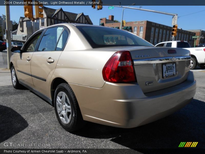 Light Driftwood Metallic / Neutral 2004 Chevrolet Malibu Sedan