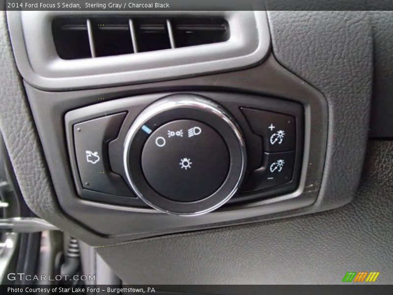 Sterling Gray / Charcoal Black 2014 Ford Focus S Sedan