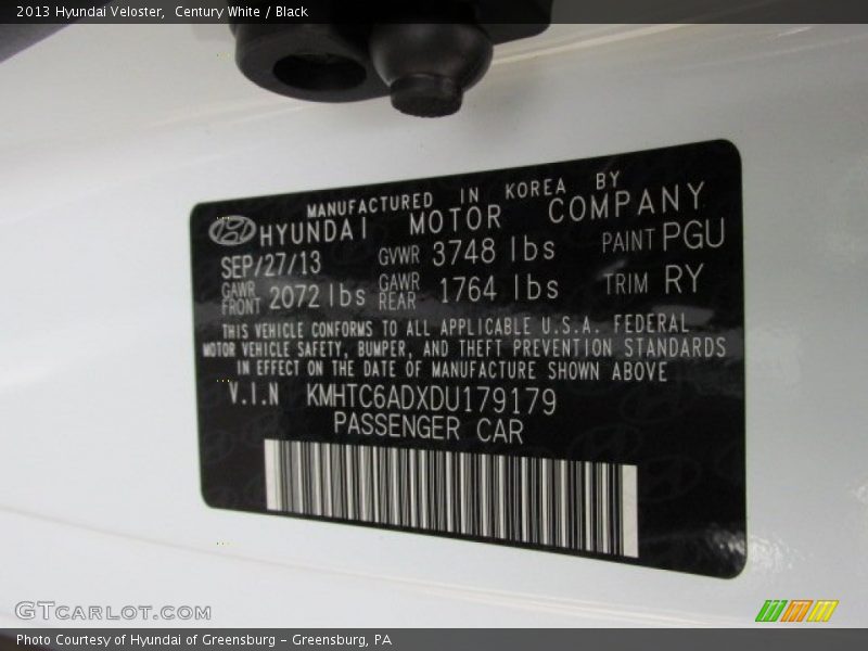 Century White / Black 2013 Hyundai Veloster