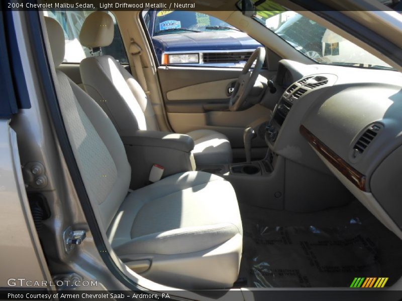 Light Driftwood Metallic / Neutral 2004 Chevrolet Malibu Sedan