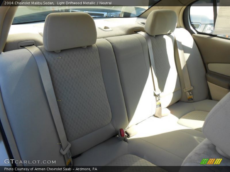 Light Driftwood Metallic / Neutral 2004 Chevrolet Malibu Sedan