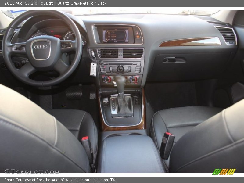 Quartz Grey Metallic / Black 2011 Audi Q5 2.0T quattro