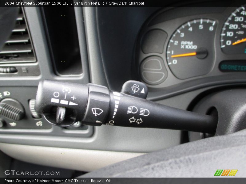 Silver Birch Metallic / Gray/Dark Charcoal 2004 Chevrolet Suburban 1500 LT