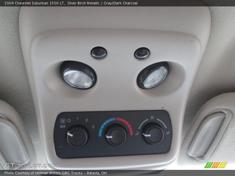 Silver Birch Metallic / Gray/Dark Charcoal 2004 Chevrolet Suburban 1500 LT