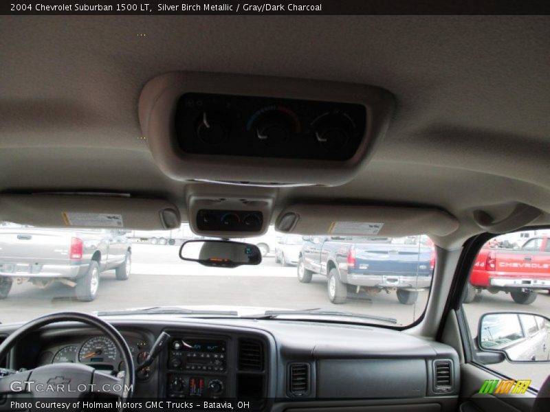 Silver Birch Metallic / Gray/Dark Charcoal 2004 Chevrolet Suburban 1500 LT