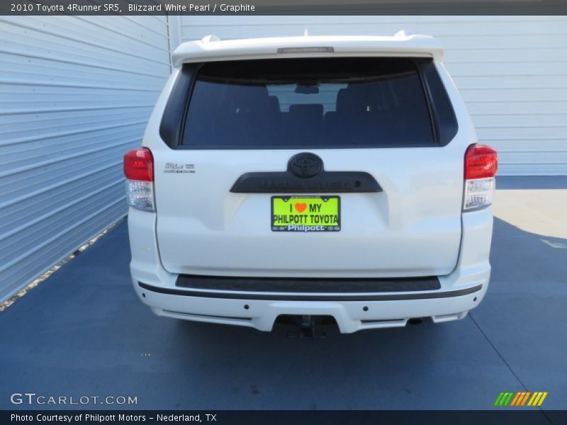Blizzard White Pearl / Graphite 2010 Toyota 4Runner SR5