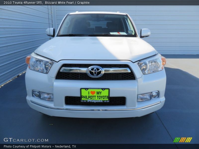 Blizzard White Pearl / Graphite 2010 Toyota 4Runner SR5