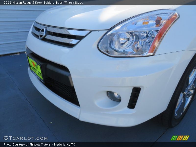 Pearl White / Black 2011 Nissan Rogue S Krom Edition