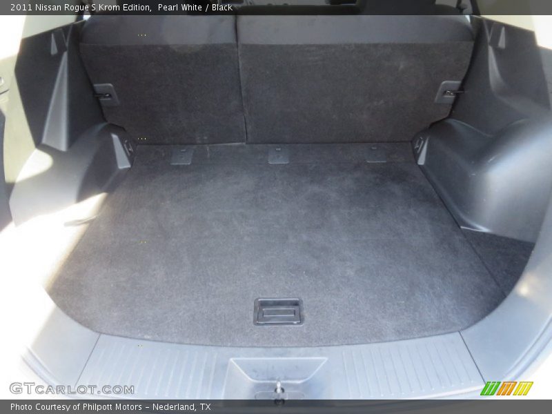 Pearl White / Black 2011 Nissan Rogue S Krom Edition