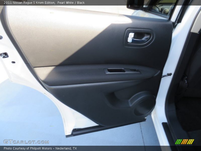 Pearl White / Black 2011 Nissan Rogue S Krom Edition