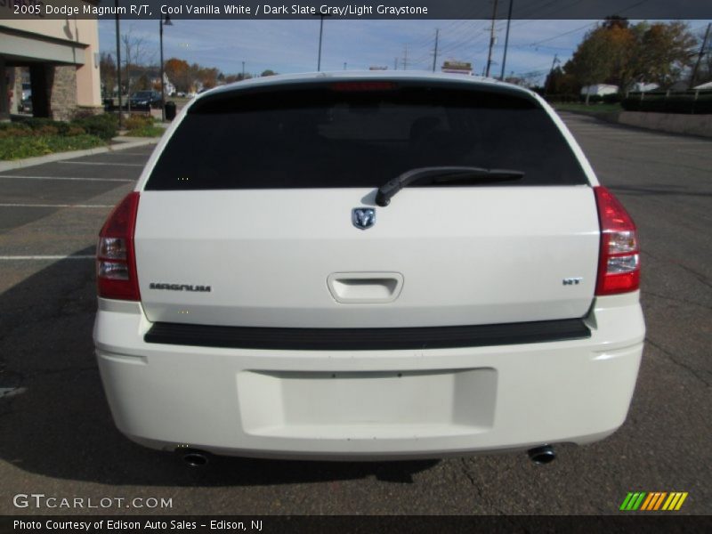 Cool Vanilla White / Dark Slate Gray/Light Graystone 2005 Dodge Magnum R/T