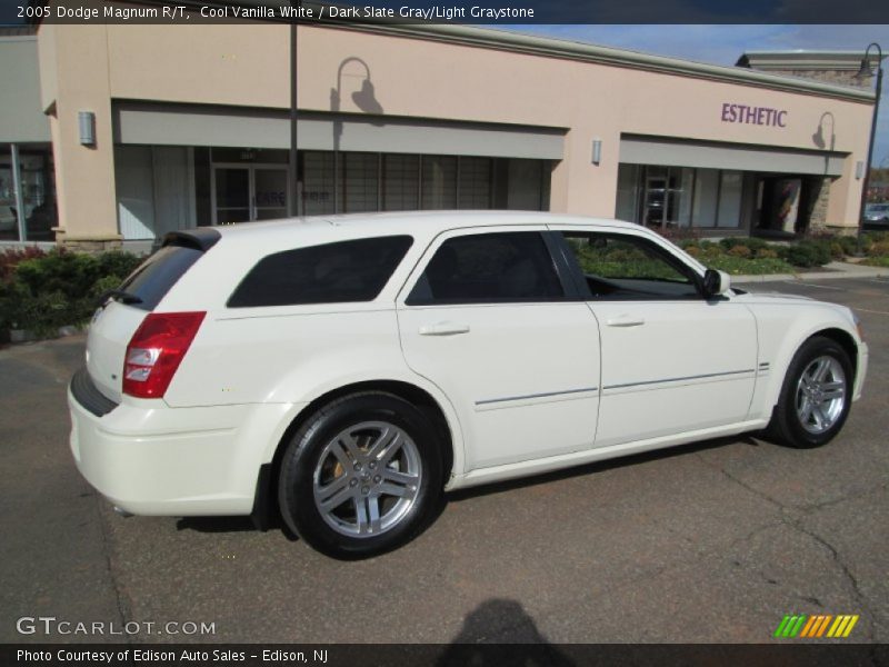 Cool Vanilla White / Dark Slate Gray/Light Graystone 2005 Dodge Magnum R/T