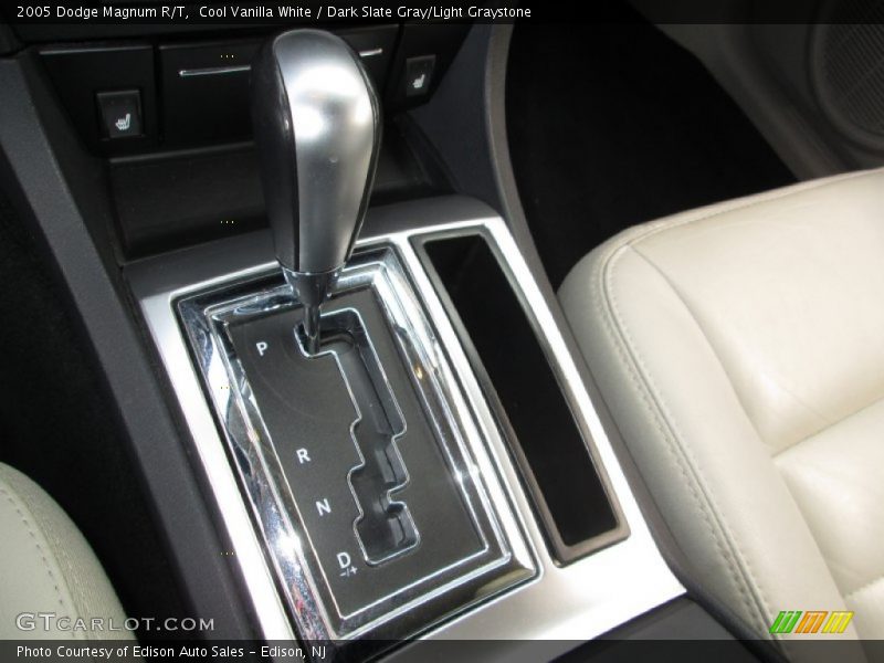 Cool Vanilla White / Dark Slate Gray/Light Graystone 2005 Dodge Magnum R/T