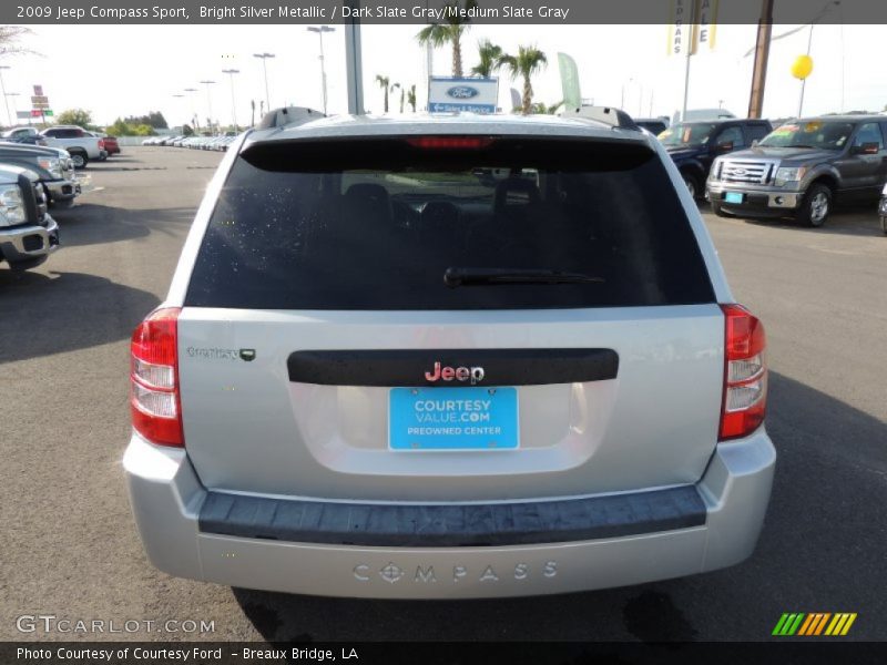 Bright Silver Metallic / Dark Slate Gray/Medium Slate Gray 2009 Jeep Compass Sport
