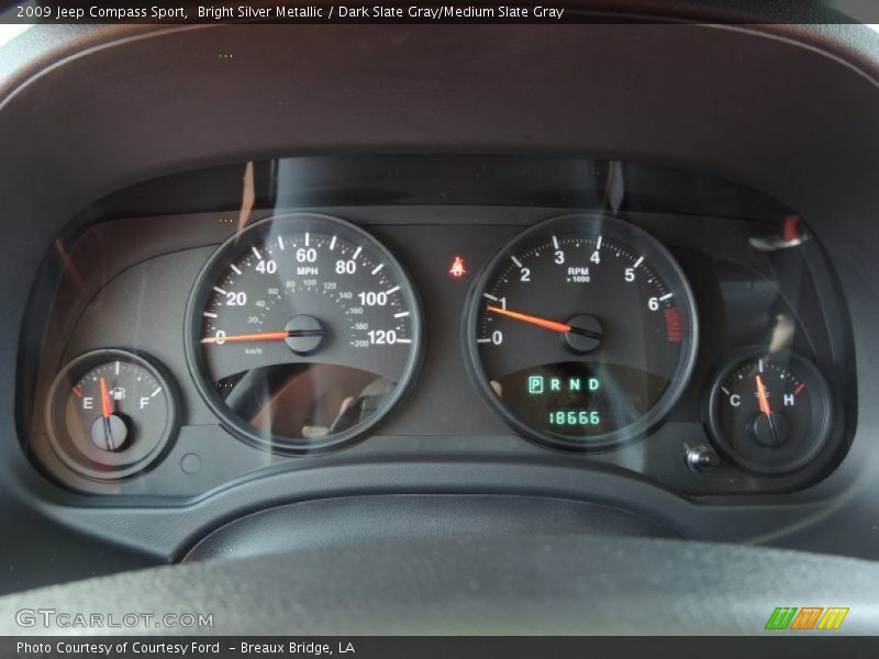 Bright Silver Metallic / Dark Slate Gray/Medium Slate Gray 2009 Jeep Compass Sport