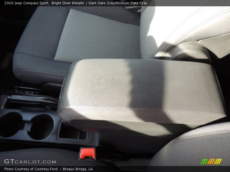 Bright Silver Metallic / Dark Slate Gray/Medium Slate Gray 2009 Jeep Compass Sport