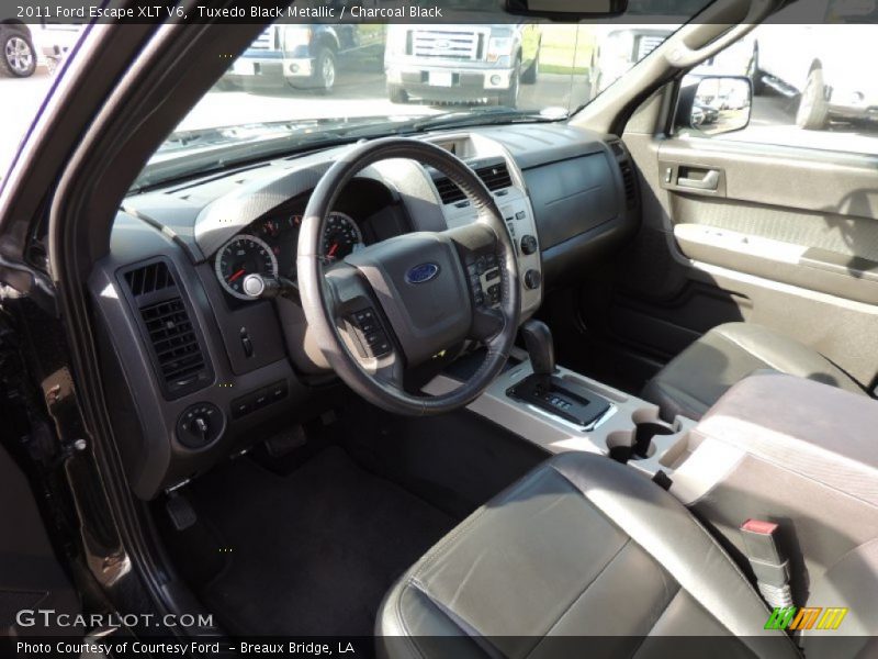 Tuxedo Black Metallic / Charcoal Black 2011 Ford Escape XLT V6