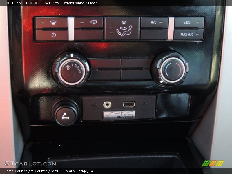 Oxford White / Black 2011 Ford F150 FX2 SuperCrew