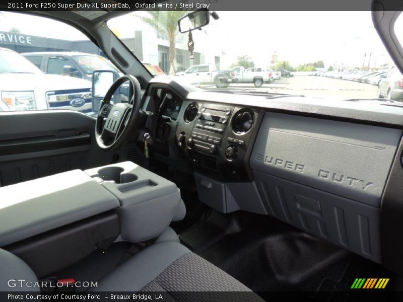Dashboard of 2011 F250 Super Duty XL SuperCab