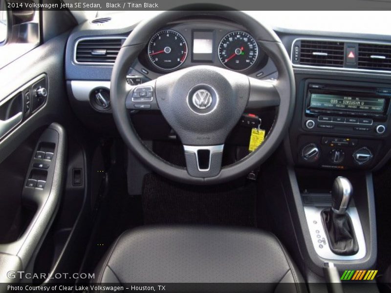 Black / Titan Black 2014 Volkswagen Jetta SE Sedan