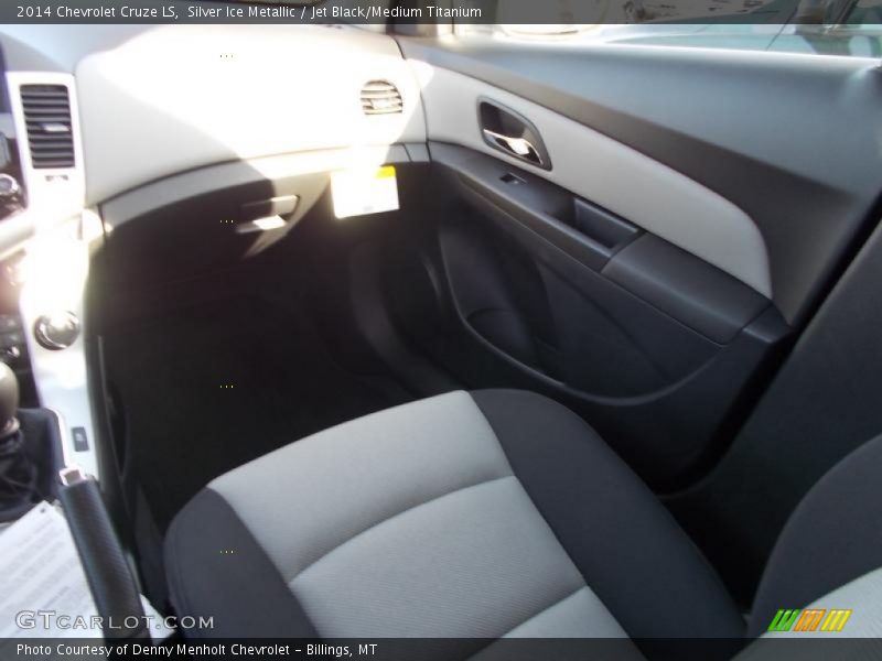 Silver Ice Metallic / Jet Black/Medium Titanium 2014 Chevrolet Cruze LS