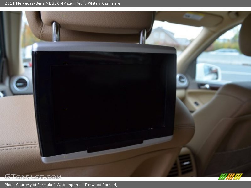 Arctic White / Cashmere 2011 Mercedes-Benz ML 350 4Matic
