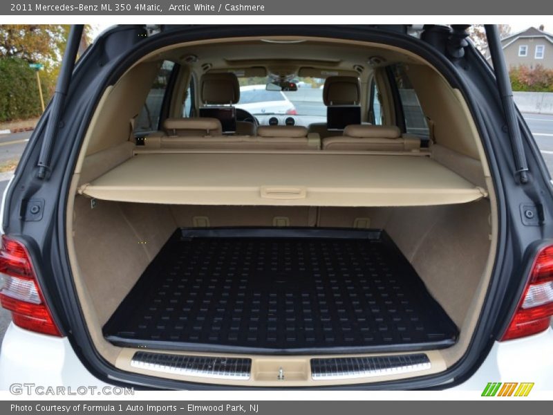 Arctic White / Cashmere 2011 Mercedes-Benz ML 350 4Matic