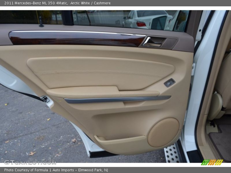 Arctic White / Cashmere 2011 Mercedes-Benz ML 350 4Matic
