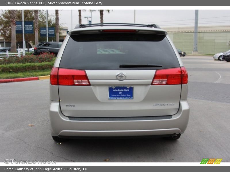 Silver Shadow Pearl / Stone Gray 2004 Toyota Sienna XLE