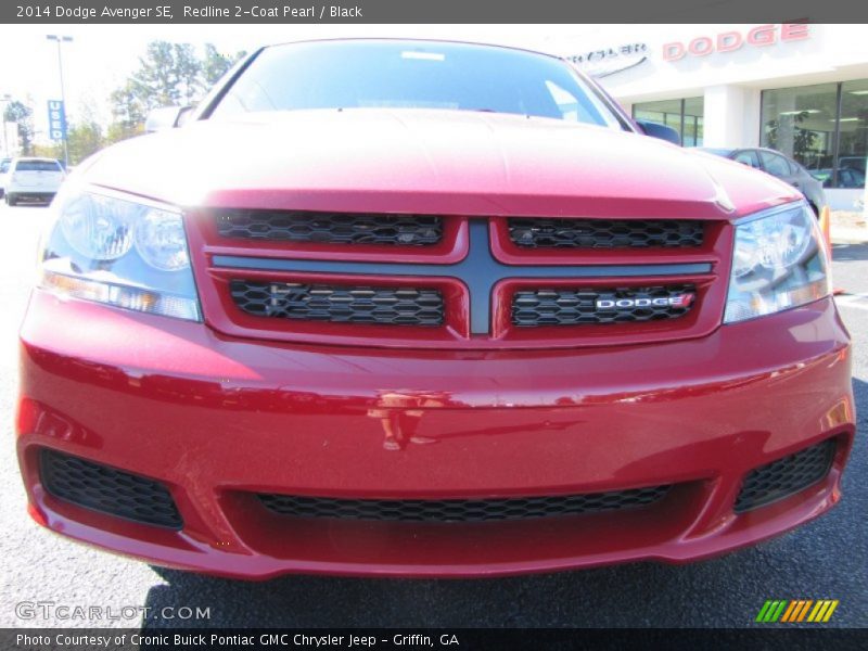 Redline 2-Coat Pearl / Black 2014 Dodge Avenger SE