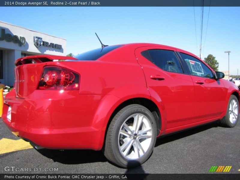Redline 2-Coat Pearl / Black 2014 Dodge Avenger SE