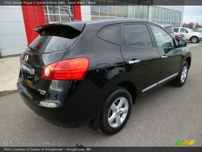 Super Black / Black 2013 Nissan Rogue S Special Edition AWD