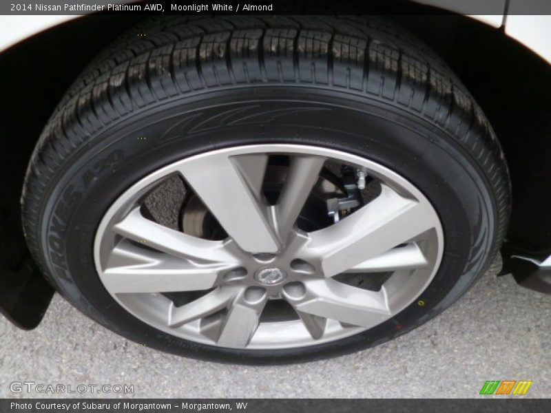 Moonlight White / Almond 2014 Nissan Pathfinder Platinum AWD