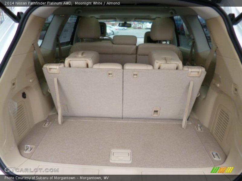 Moonlight White / Almond 2014 Nissan Pathfinder Platinum AWD