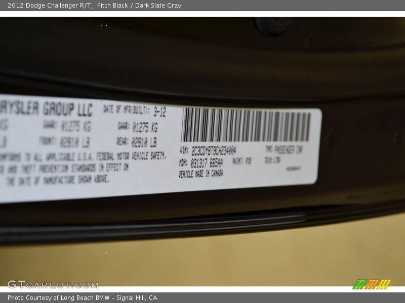 Pitch Black / Dark Slate Gray 2012 Dodge Challenger R/T