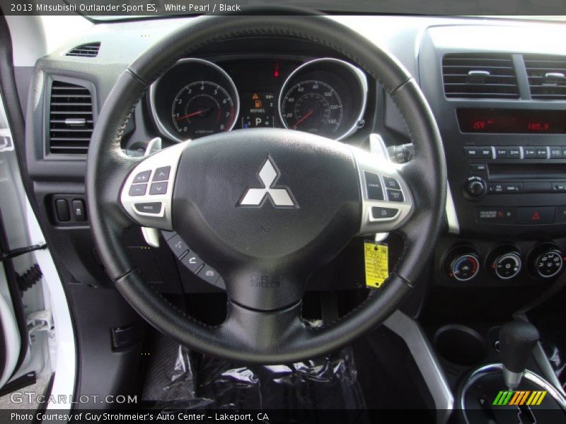 White Pearl / Black 2013 Mitsubishi Outlander Sport ES