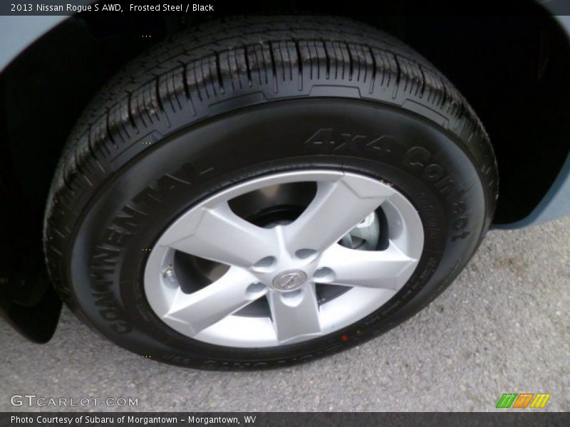 Frosted Steel / Black 2013 Nissan Rogue S AWD