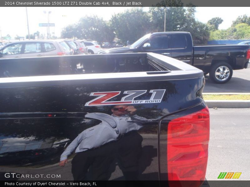 Black / Jet Black 2014 Chevrolet Silverado 1500 LTZ Z71 Double Cab 4x4