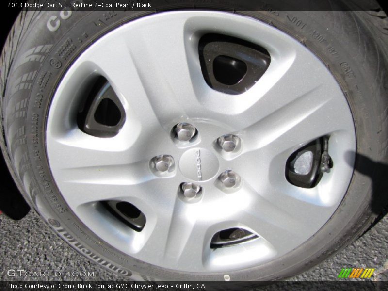 Redline 2-Coat Pearl / Black 2013 Dodge Dart SE