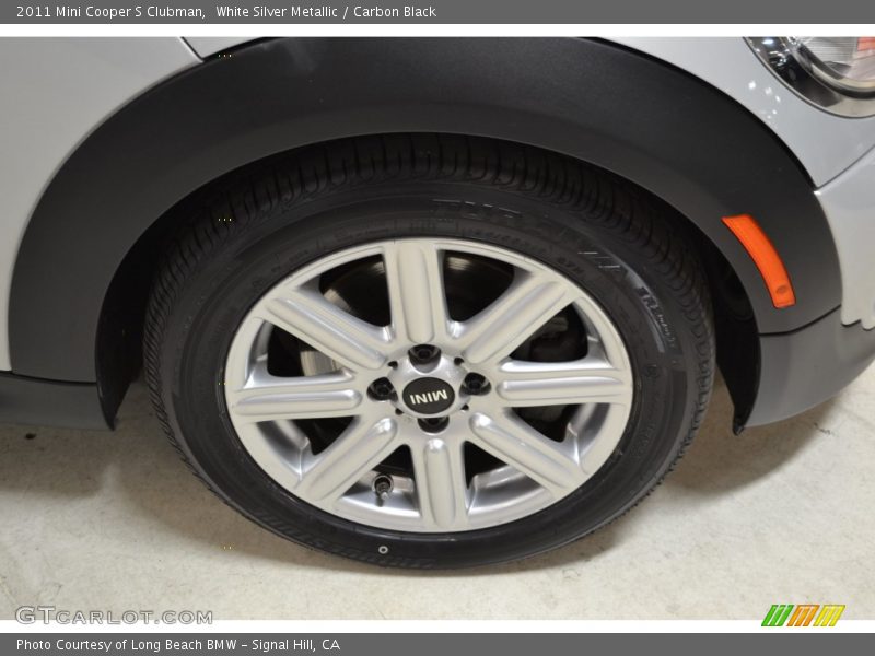 White Silver Metallic / Carbon Black 2011 Mini Cooper S Clubman