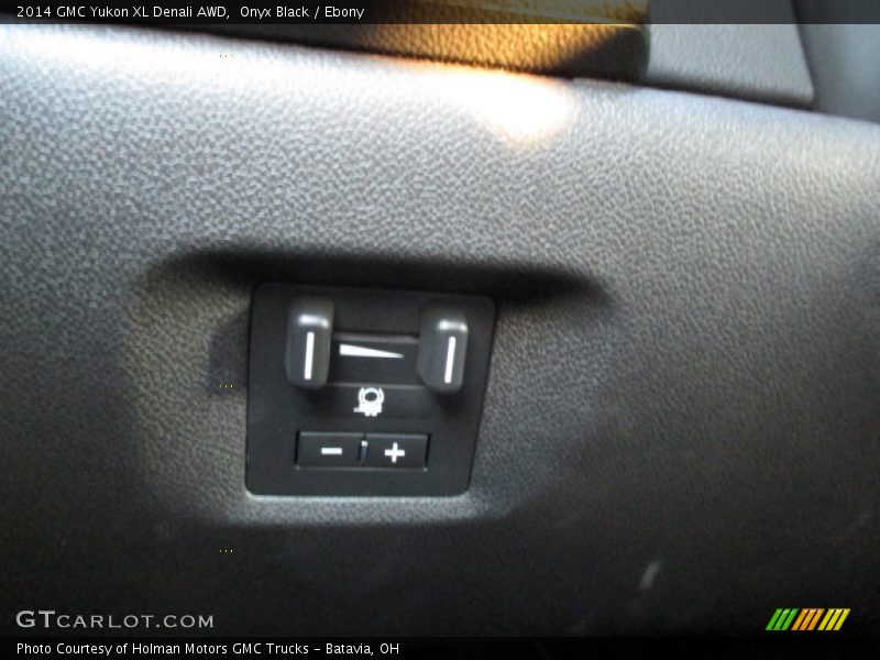Onyx Black / Ebony 2014 GMC Yukon XL Denali AWD