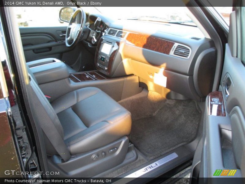 Onyx Black / Ebony 2014 GMC Yukon XL Denali AWD