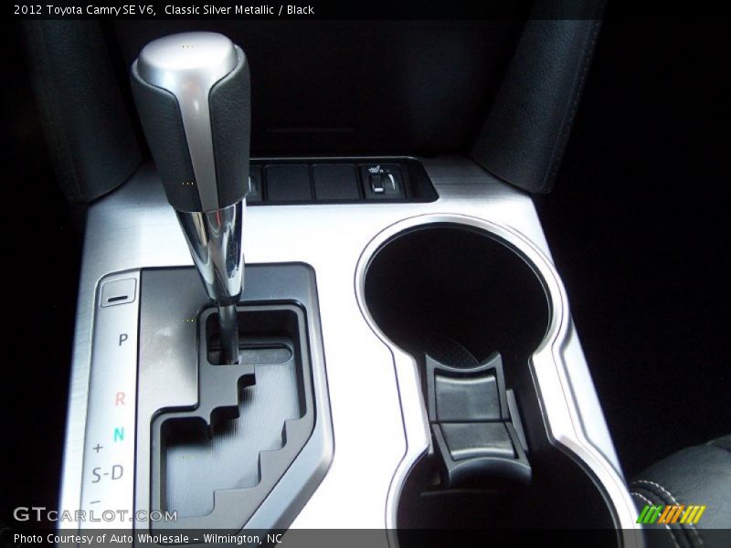 Classic Silver Metallic / Black 2012 Toyota Camry SE V6